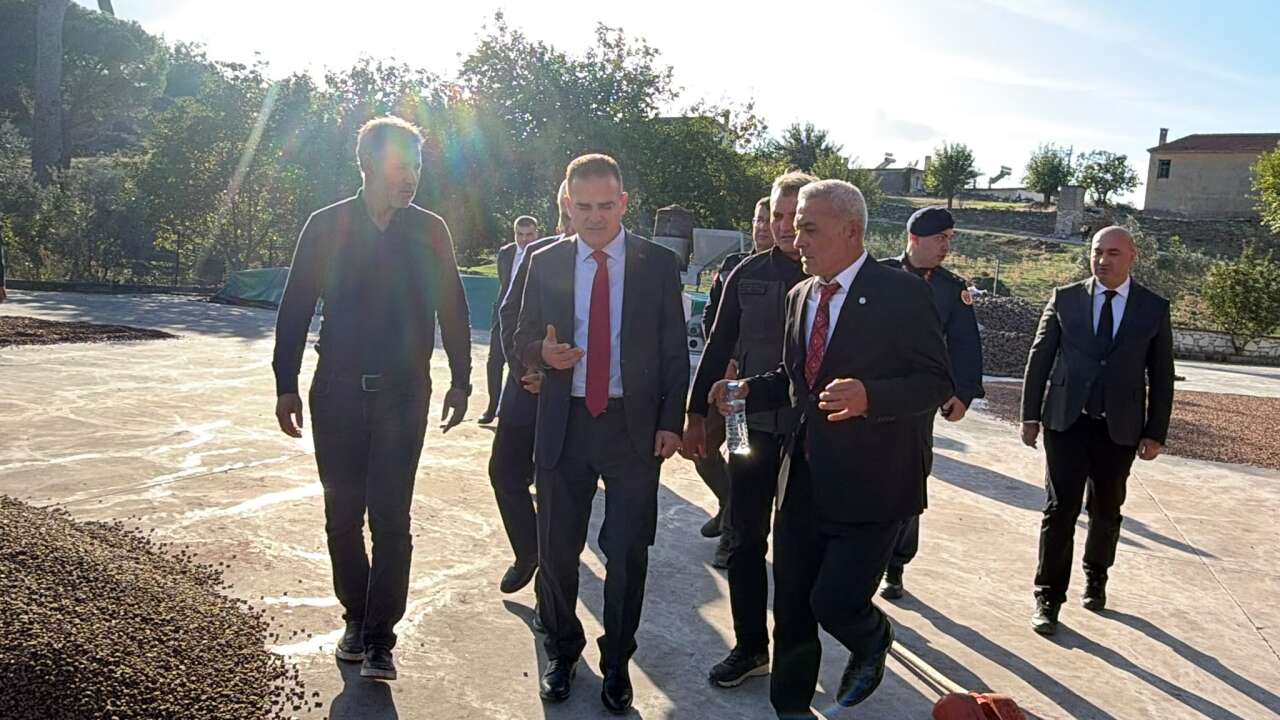 Muğla Valisi İdris Akbıyık, Yatağan Katrancı Mahallesi’ni Ziyaret Etti 7